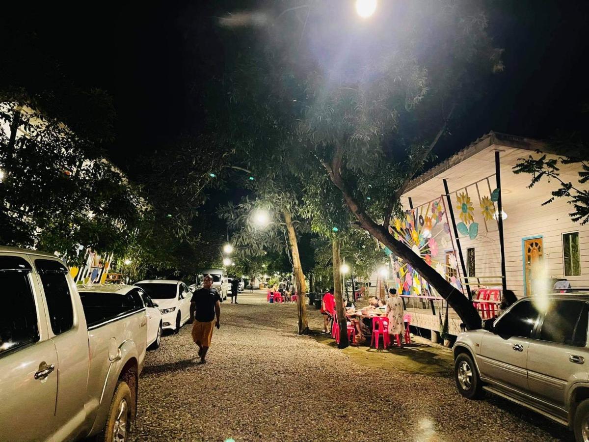 Boon Nam Fah Resort Praia de Chao Lao Exterior foto